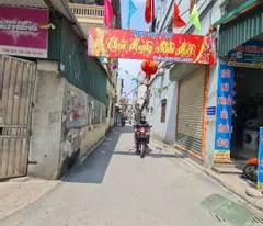 5 tỷ x tiểu học nhận nhà ở ngay tại Trâu Quỳ, Gia Lâm. Sổ 50m2 full thổ cư. Lh 0989894845