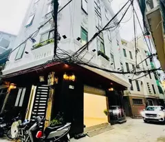 bán nhà Đống Đa 46m Láng lô góc, thang máy, ô tô vào nhà