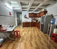 Mặt tiền Bến Bình Đông 4.5x20 chỉ 15 tỷ 7
