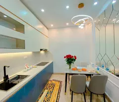 Bán nhà phố 8/3, Hai Bà Trưng 30m, 4 tầng. Giá: 6.28 tỷ. LH: 0937158386