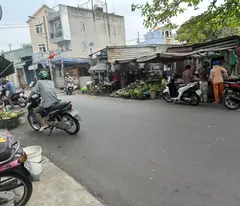Cho thuê nhà nguyên căn 3 tầng + 1 trệt + 1 sân thượng