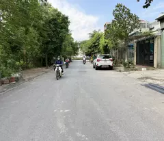Cần bán 100m2 nhà thô 4,5 tầng tại KĐT 31ha Trâu Quỳ, Gia Lâm. Thiết kế đầy đủ công năng, giá tốt