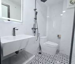 Nhà đẹp ở ngay phố Kim GIang, 45m2, 4 tầng, gần phố, 15m ra ô tô tải, Kinh doanh. Giá chỉ 11 tỷ