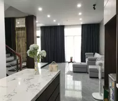 Cần cho thuê nhà 3 tầng khu đô thị Royal Park , Huế