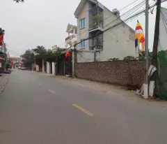 Bán lô siêu phẩm trục chính Vai Réo đường thênh thang thông giá rẻ 98m 4.1 tỷ.