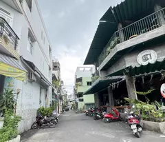 Bán nhà đường Phạm Văn Chí, Q.6, Chỉ hơn 6 tỷ, Xe hơi vào nhà, 46m2, 3 tầng hoành tráng