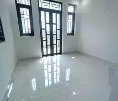Nhà 3 tầng Lê Văn Việt, TNPB, ngay Vincom Plaza, 60m2, ngang 5m, ở ngay, 5.15 tỷ