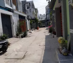 Nhà hxh đình phong phú Diện tích 80m , 3 tầng giá tốt
