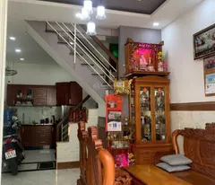 NHÀ 2 TẦNG QUẬN 8 (4X11) ĐƯỜNG 10M NGAY CHỢ, XE TẢI ĐẬU THOẢI MÁI- NHỈNH 4 TỶ