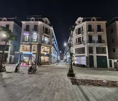 Cho thuê Shophouse Thuận An Central Lake 90m2 5 tầng. Đã hoàn thiện. Lh 0989894845
