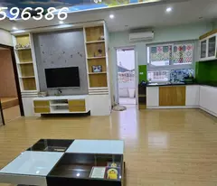 bán chung cư cạnh Ngã Tư Khuất Duy Tiến, DT89m2 với 2 ngủ và 2 vs. Giá nhỉnh 4 tỷ