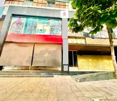 Cho Thuê Nhà Góc 2 Mặt Tiền:98-126 Nguyễn Tri Phương+ Nguyễn Trãi, P.7, Quận 5
