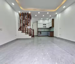 Siêu phẩm bán nhà 5 tầng tại Di Trạch, Hàng xóm KĐT Hinode, ô tô đỗ cách nhà 30m.