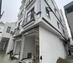 Bán nhà xây mới tinh gần Đại học Công nghiệp Hà Nội, ngõ nông 10m ra đường ô tô