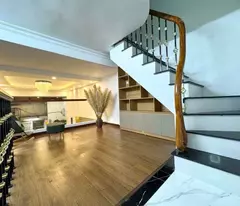 NHÀ ĐẸP GẦN MẶT PHỐ TÔN ĐỨCTHẮNG - ĐỐNG ĐA - 30M2 X 5 TẦNG GIÁ 7.9 TỶ