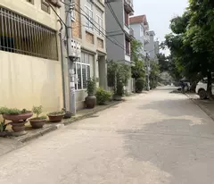 Chính chủ bán 78,5m2 đất thị trấn Trâu Quỳ, Gia Lâm. Đường ô tô tránh, sau có sân thoáng