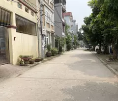 Chính chủ bán 78,5m2 đất thị trấn Trâu Quỳ, Gia Lâm. Đường ô tô tránh, sau có sân thoáng