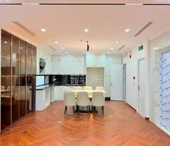 BÁN NHÀ TRUNG  TÂM QUẬN CẦU GIẤY Ô TÔ TRÁNH KINH DOANH 6 TẦNG THANG MÁY GIÁ 22 TỶ