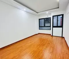 Bán Nhà THÁI HÀ, 30m², 5 Tầng, Vị Trí Cực Đẹp, Ngõ Thông, View Thoáng Vĩnh Viễn, Gió Lộng, Chỉ 6.5