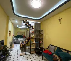 Phố Bảo Linh_35m²_4 Tầng 4 Ngủ__Ô TÔ ĐỖ CỬA_pháp lý sạch.!