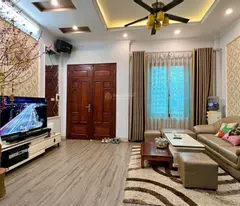 Bán nhà Phạm Văn Đồng - lô góc - mặt ngõ - cách phố 30m ô tô đỗ ngày đêm