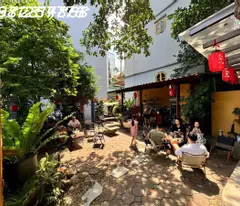 BÁN ĐẤT MẶT PHỐ QUẢNG KHÁNH – VIEW HỒ TÂY – 100M²
 • Diện tích: 100m² (10x10m)
 • Vị trí: Mặt phố