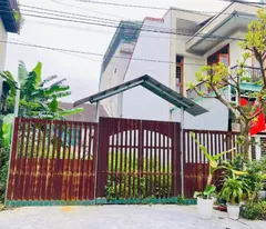LÔ ĐẤT HIẾM NGAY CẦU NGUYỄN HOÀNG - KQH KIM LONG - KẸP MƯƠNG 3 MẶT THOÁNG. Giá chỉ 3 tỷ 2 XX