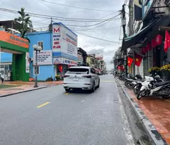 Bán nhà 2 tầng 2 mặt tiền Chi Lăng ngay cầu Gia Hội , Chợ Đông Ba , khu vực kinh doanh sầm uất Huế