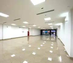 Cho Thuê Tòa Văn Phòng 9 Tầng MP Hoàng Ngân. DT 210m2.MT 12.15m.Vị Trí Lô Góc. Giá 400tr/th