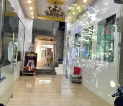 Sỡ hữu ngay ngay nhà mặt tiền đường Nguyễn Hoàng, Q.Hải Châu, TP. Đà Nẵng