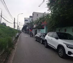 bán nhà mặt phố Bát Khối, 180m, mặt tiền 11.5m, full thổ cư, đón đầu cầu Trần Hưng Đạo