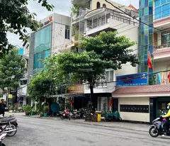 🔥 🔥 KET TIỀN NGỘP 12 TỶ BANK CẦN BÁN BIỆT THỰ GÓC 2 MẶT TIỀN NGUYỄN GIA TRÍ (D2) BÌNH THẠNH
