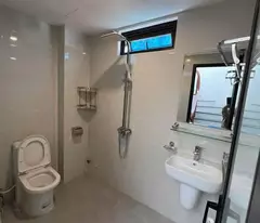 Siêu phẩm ! 10M ra đường ô tô tránh có nhà lô góc 5 tầng - 34m - 4pn gần Trịnh Văn Bô