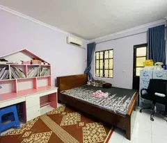 Bán nhà tam trinh 4 tầng dân xay lô góc cách phố 80M hoàng mai