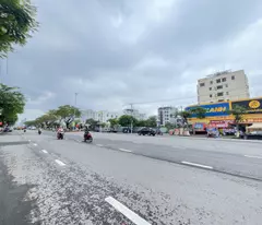 Giá Tốt - Bán đất đường Lê Văn Hiến 132m2 ngang 6m vị trí cực đẹp giá tốt.