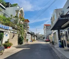 Bán nhà mặt phố Bưng Ông Thoàn, P. Phú Hữu, Q.9, 209m², 8.9 tỷ, 15PN, 16WC
