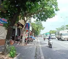 Bán nhà Nguyễn Văn Linh,mặt phố kinh doanh cực đẹp, 4T , 25m2 , 4.8 tỷ