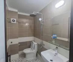 BÁN NHÀ 4 tầng đẹp, Hoàng Mai, 44m², 6.9 tỷ - Vị trí vàng, ô tô đỗ cửa