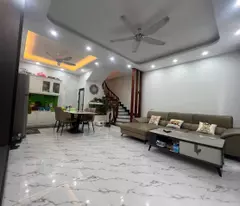Bán nhà Yên Lộ giá 5.4 tỷ, diện tích 39m2, 4 tầng, mặt tiền 5.12m