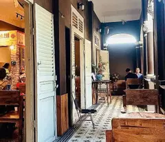 Bán nhà Cấp 4, Mặt tiền Lê Quang Định -  Phan Đăng Lưu, DT: 11x35m, Tiện xây, 99 tỷ.