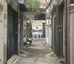 BÁN NHÀ DÀI 13M - HẺM 3M THÔNG- VÀI BƯỚC RA MẶT TIỀN - CHỈ 3,2 TỶ