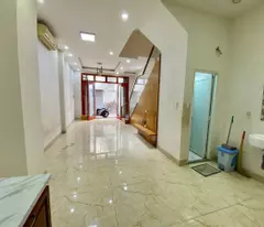 🔥 BÁN NHÀ 4 TẦNG – LÝ THƯỜNG KIỆT, TÂN BÌNH – 4PN, 5WC, SÁT HẺM XE HƠI 🔥