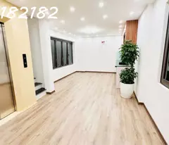 SIÊU HIẾM VỊ TRÍ VÀNG NGỌC THỤY LONG BIÊN. -HAI BƯỚC RA Ô TÔ TRÁNH THOÁNG TRƯỚC SAU  THANG MÁY