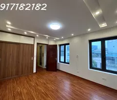 SIÊU HIẾM VỊ TRÍ VÀNG NGỌC THỤY LONG BIÊN. -HAI BƯỚC RA Ô TÔ TRÁNH THOÁNG TRƯỚC SAU  THANG MÁY