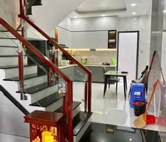 BÁN NHÀ 4 TẦNG, 66M2, HÒA HƯNG, Q.10, GIÁ 12 TỶ - VỊ TRÍ VÀNG, SỔ HỒNG CHÍNH CHỦ