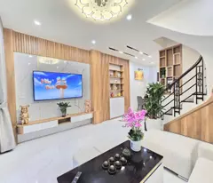 Nhà dân xây chắc chắn, cực ĐẸP phố Tam Trinh - Hai Bà Trưng, 68m2 x 5 tầng, Ô TÔ đỗ cửa, giá 20 Tỷ