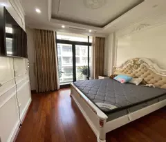 Bán nhà mặt phố Trung tâm quận Thanh Xuân 73m2 5 tầng hai thoáng ô tô tránh gần hồ