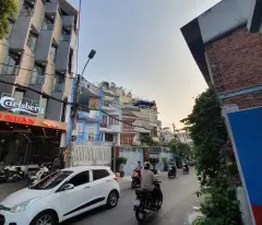 Bán tòa nhà MT Hoàng Dư Khương Q10. Hầm 6 Tầng đẹp