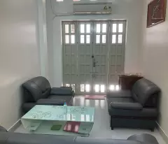 Bán NHÀ MẶT TIỀN MỚI. Giá tốt. Vị trí đẹp, P.9, Q. Phú Nhuận