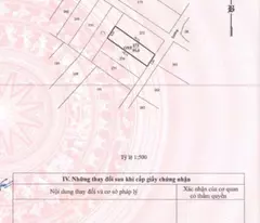 Giá khởi điểm từ 1 tỷ 370 đến 1 tỷ 450. 5 Lô Liền kề TDC Hòn Đỏ.